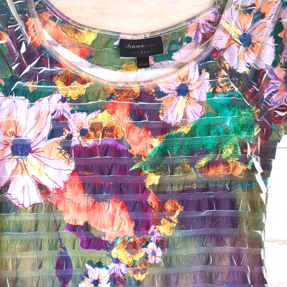 🌹Connected Retro Multicolor Ruffle Top Small - Picture 3 of 9
